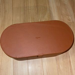 Dyson Airwrap (with 2 extra barrels)